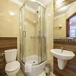 Pałac łagów Hotel 2*