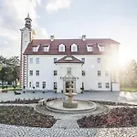 Palac Lagow
