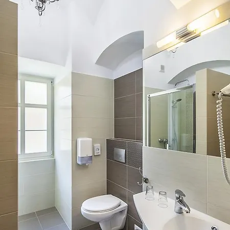 Pałac łagów Hotel Zgorzelec